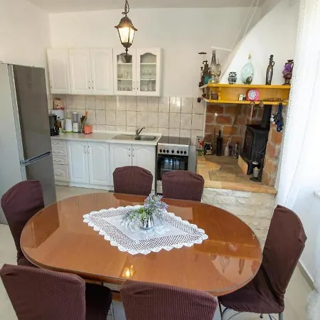 Appartement Brunac *