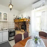 דירה Brunac *