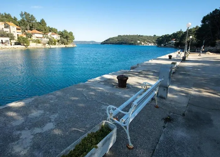 Brunac Apartament *